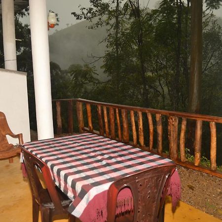 Silent Nest Bed & Breakfast Ella Exterior foto